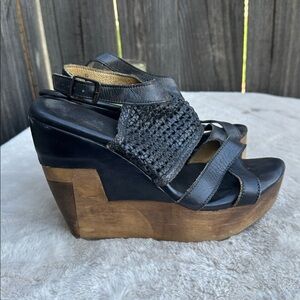 Bed Stu Petra Black Weaved Leather Distressed Wedge Sandal Size 10